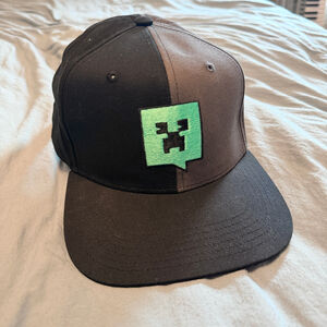 Youth Minecraft Black Gray Creeper Snapback Hat OSFM